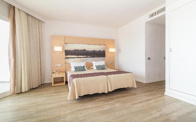 Eix Lagotel Holiday Resort photo 46