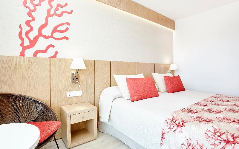Universal Hotel Perla photo 6