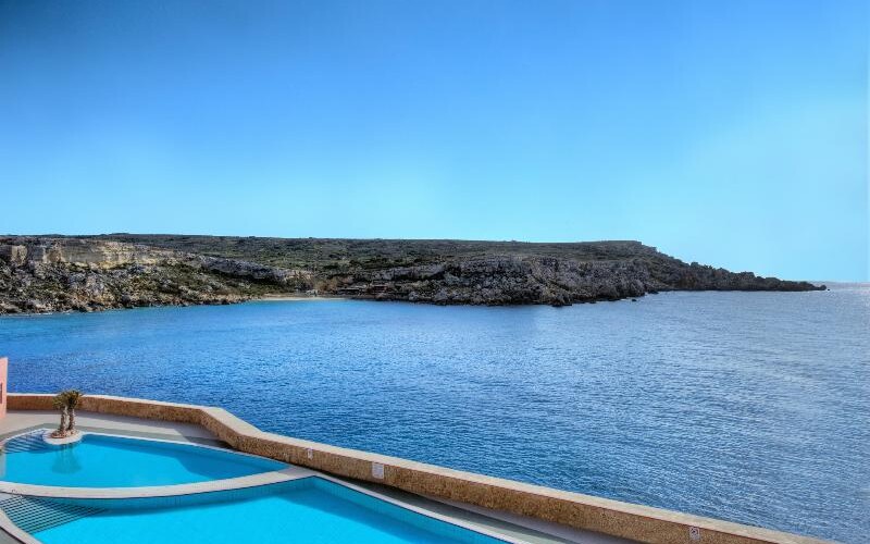 Paradise Bay photo 11