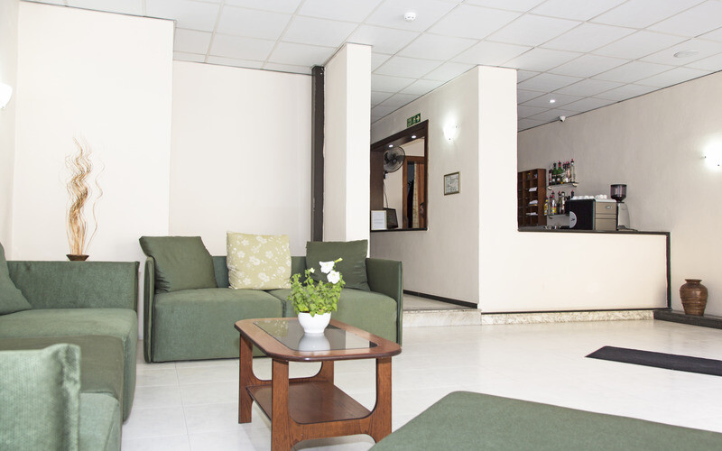 Relax Inn photo 2
