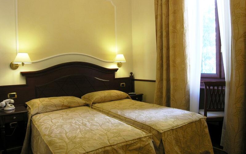 Best Roma photo 8