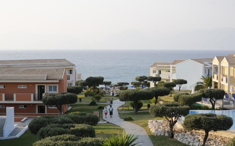 Mareblue Beach photo 8