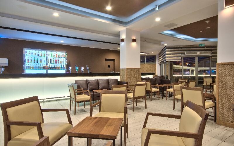 db Seabank Resort + Spa photo 2