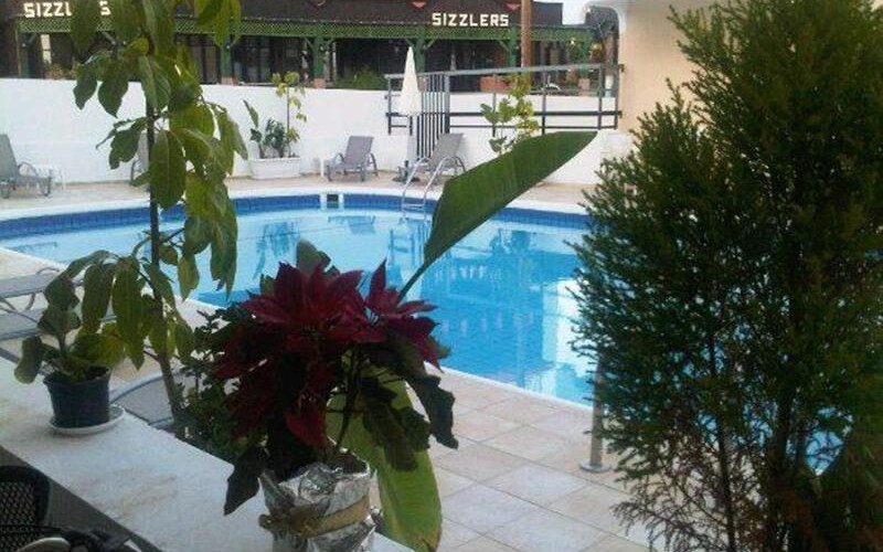 Sea Cleo Napa Hotel photo 6
